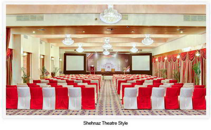 Hotel Clarks Shiraz Agra  Dış mekan fotoğraf