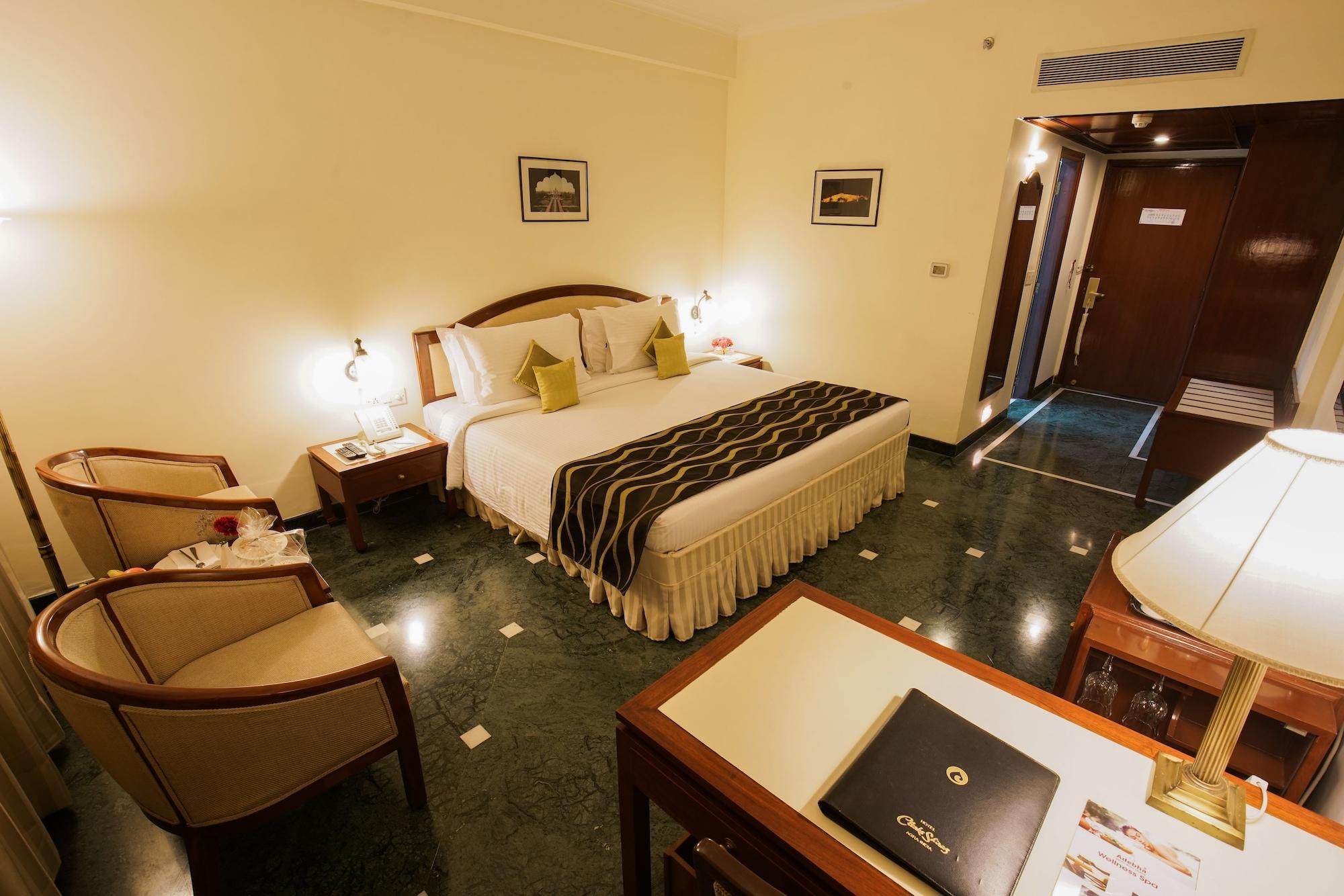 Hotel Clarks Shiraz Agra  Dış mekan fotoğraf
