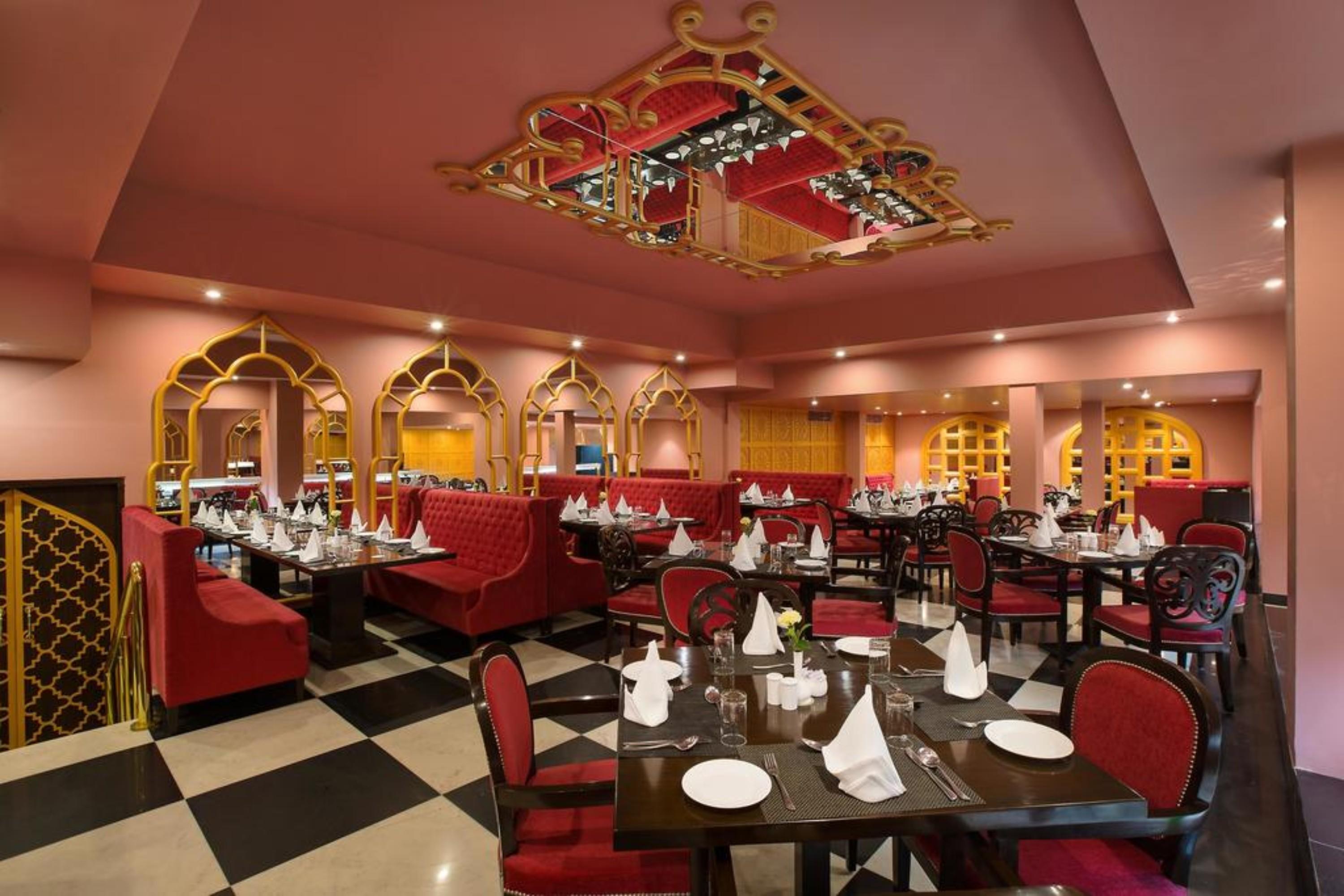 Hotel Clarks Shiraz Agra  Dış mekan fotoğraf