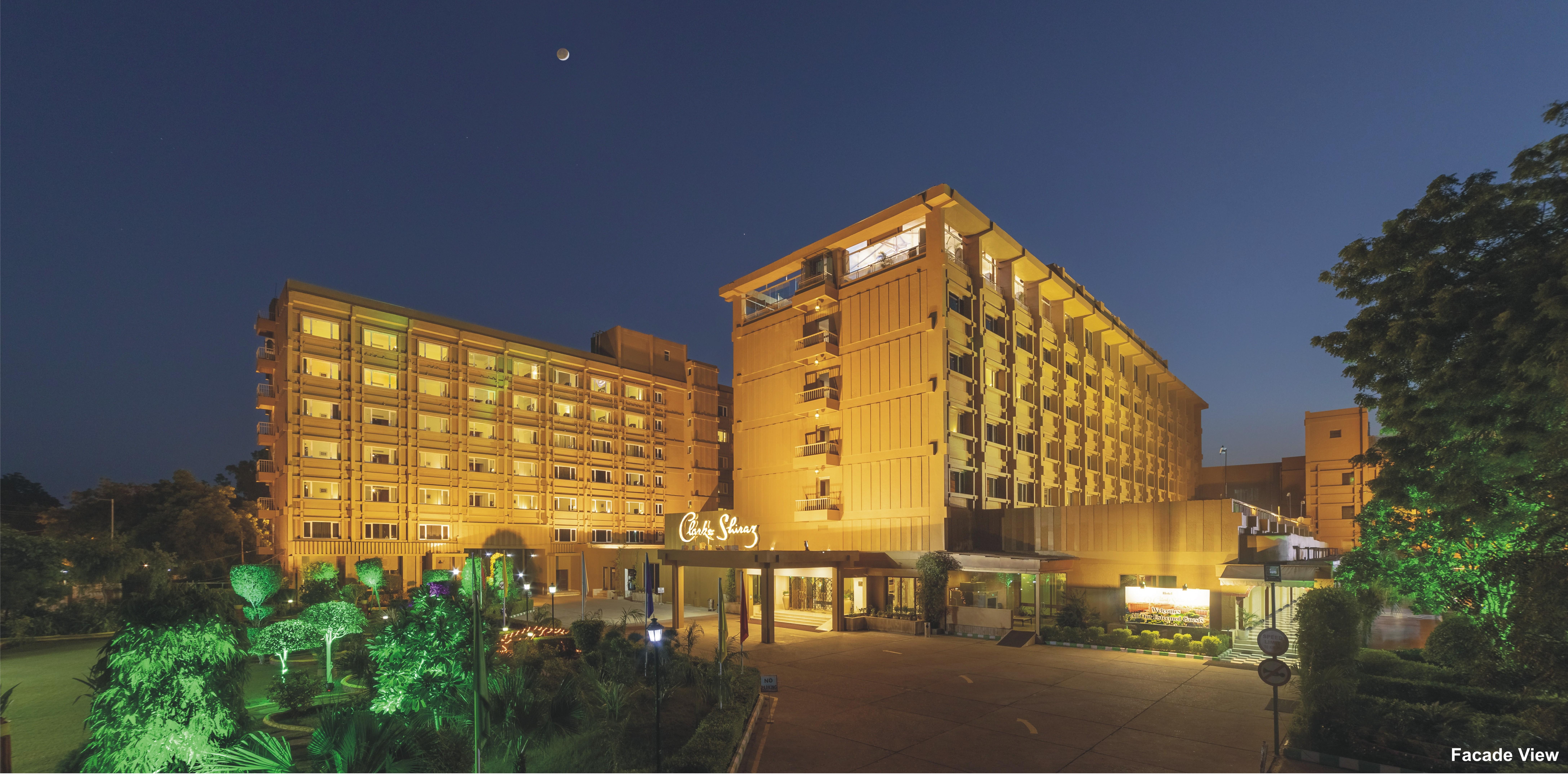 Hotel Clarks Shiraz Agra  Dış mekan fotoğraf