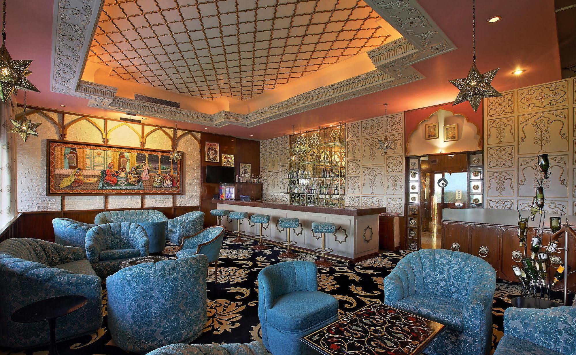 Hotel Clarks Shiraz Agra  Dış mekan fotoğraf